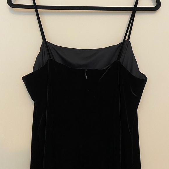 Black Velvet Floor Length Dress size 14 - Picture 3 of 5